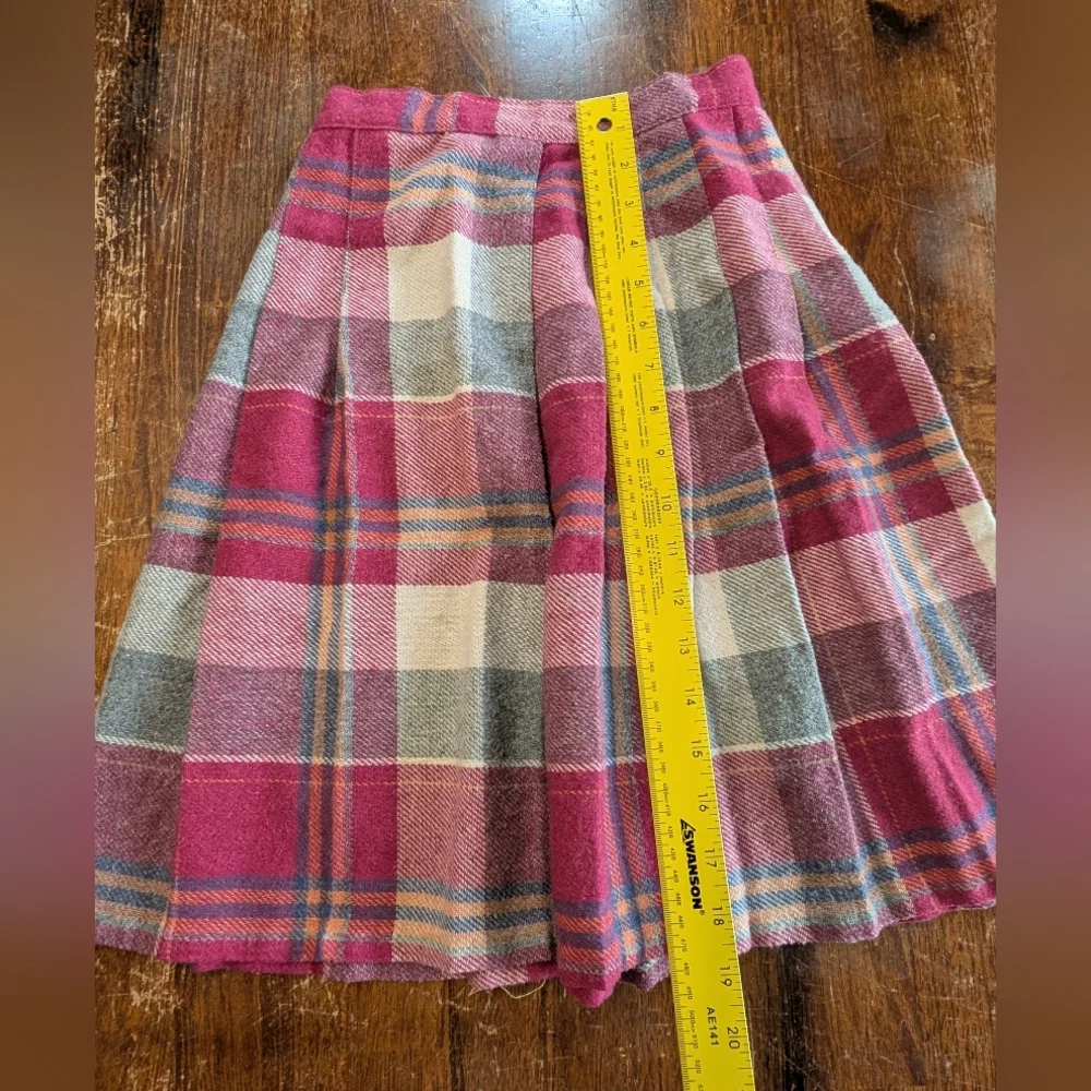Vintage Plaid Pleated Skirt Girls 10S Pink Gray Academia Schoolgirl Retro Used